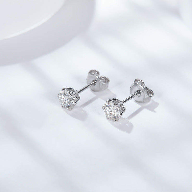 Six-Claw Moissanite50Points D Color Ear Studs925Silver